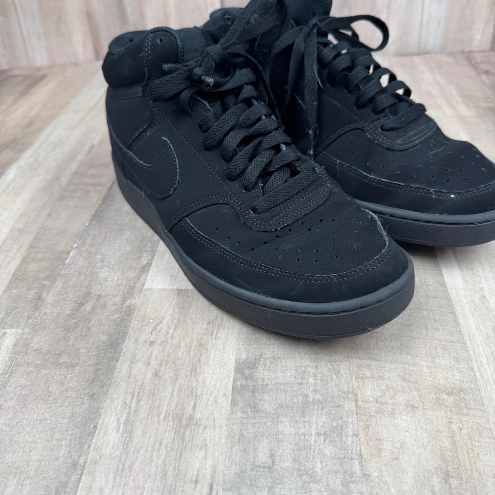 Nike Black Athletic Shoes